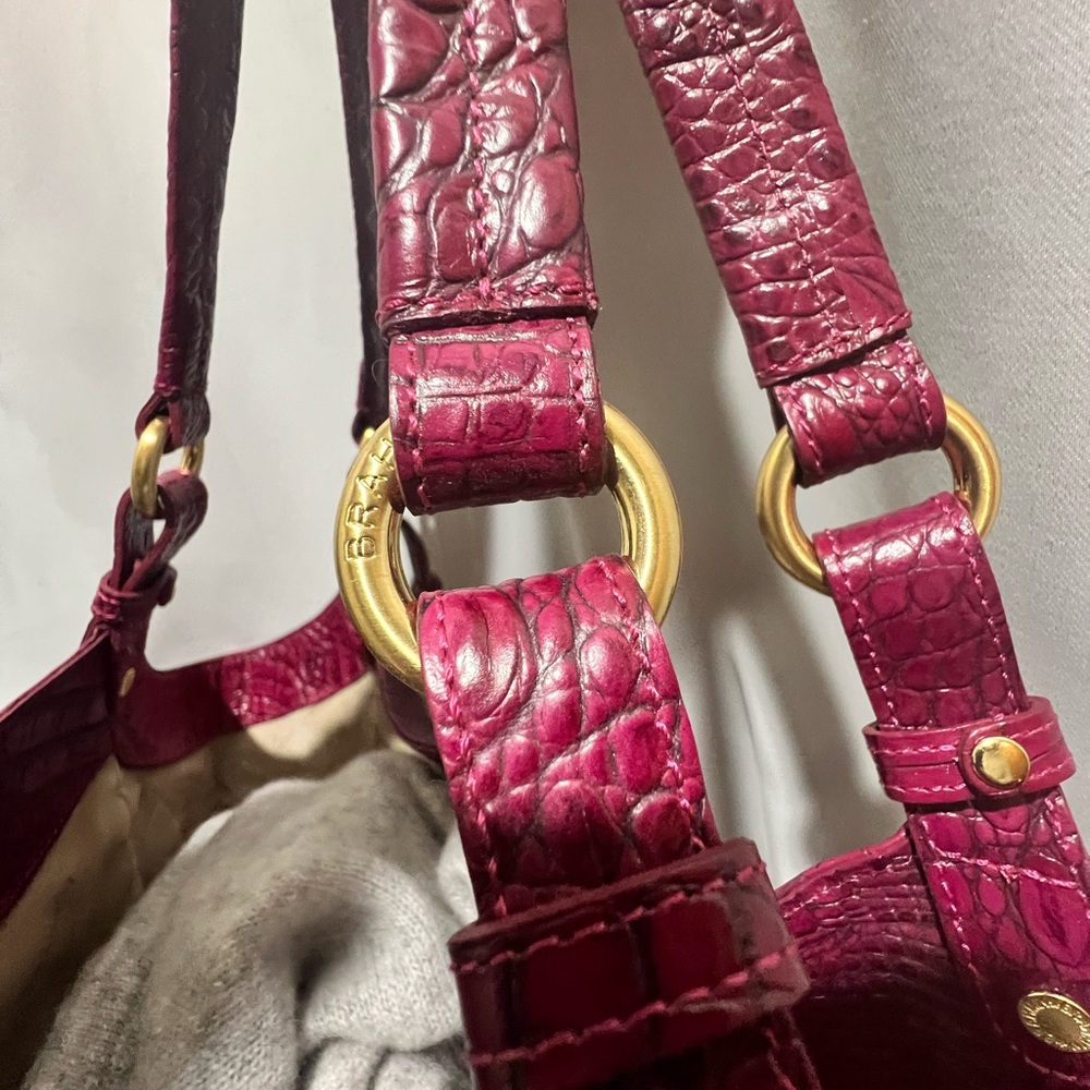 Brahmin Jacqueline Melbourne Croc-Embossed Burgundy Leather Hobo bag. - Picture 16 of 16
